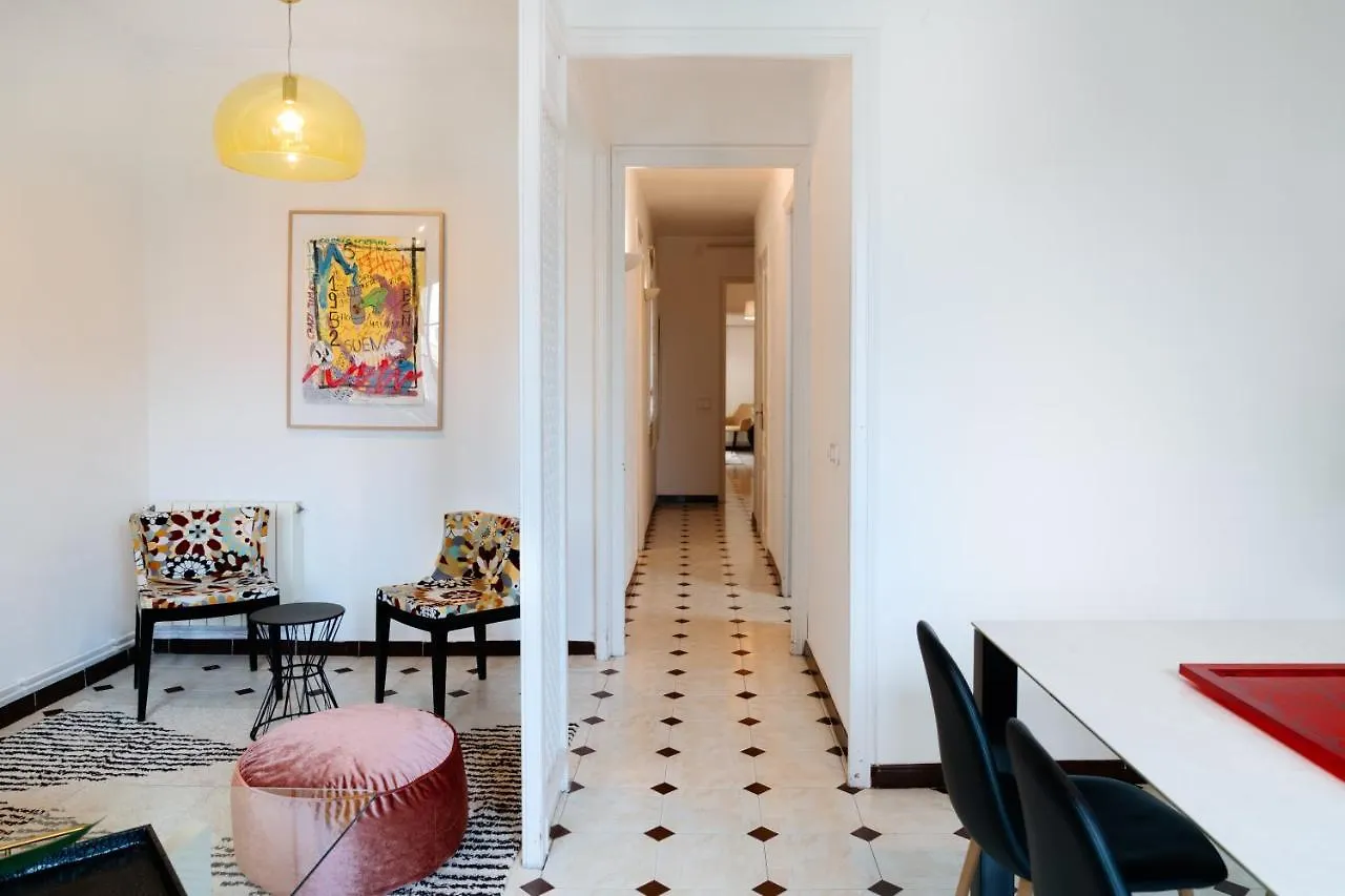 Alma Azul Consell De Cent Apartment Barcelona